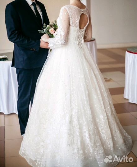 Платье свадебное