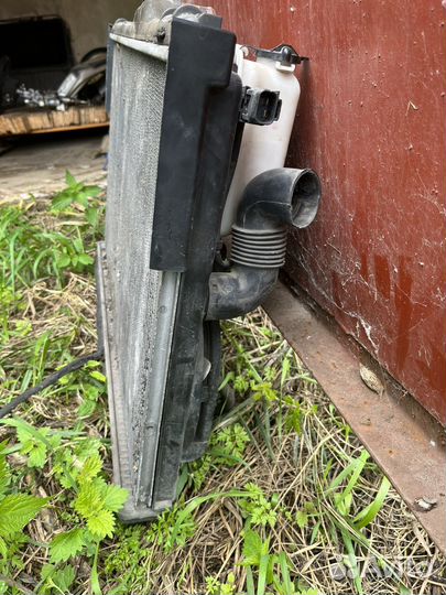 Радиатор Toyota crown jzs173