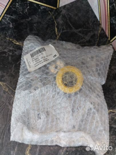 Насос водяной 06L121111H