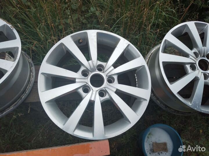 Диски на vag r 16