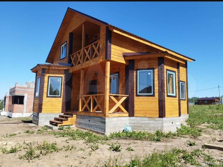 Коттедж 128 м² на участке 7 сот.