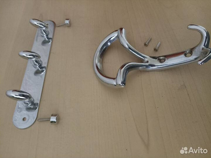 Крючки настенные