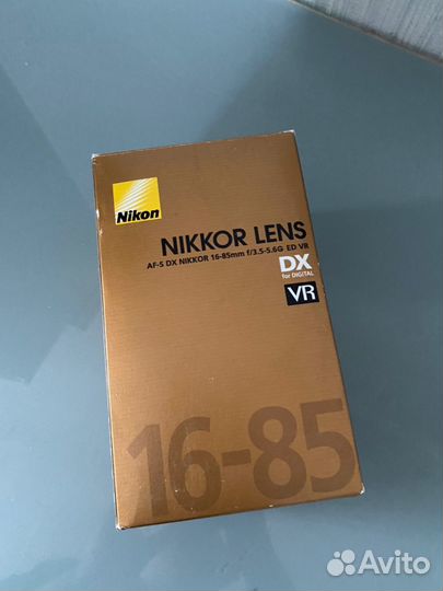 Nikon AF-S DX nikkor 16-85MM F/3.5-5.6G VR