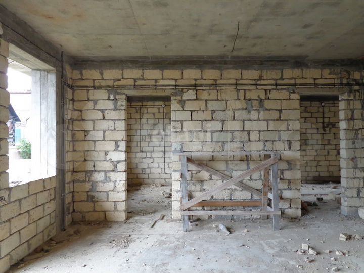 Дом 322 м² на участке 4,7 сот.