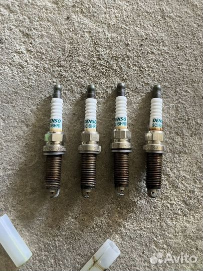 Свечи зажигания иридиевые денсо SC16HR11