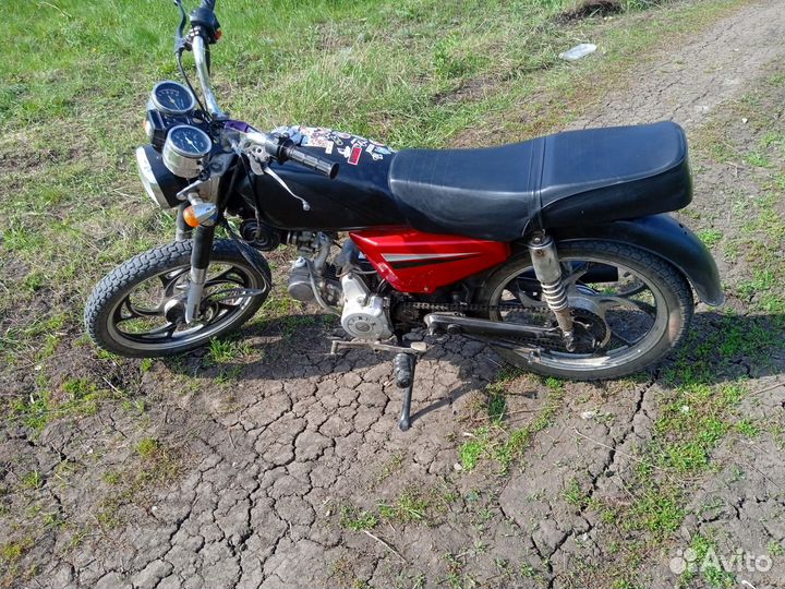 Продам мопед альфа на полном и уверенном ходу