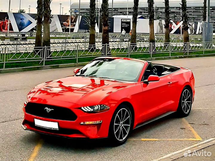 Аренда красного кабриолета Ford Mustang