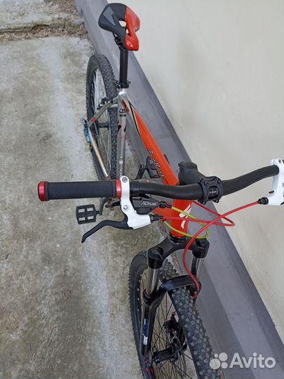 Specialized hardrock