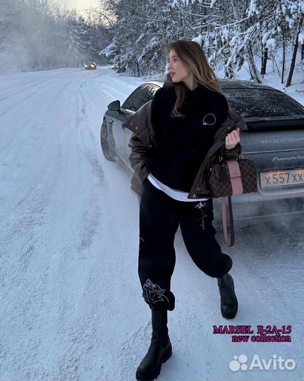 Спортивный костюм женский новый