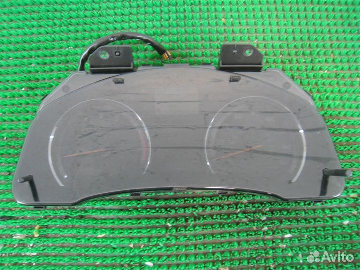 Приборная панель Toyota Avensis T27 2011