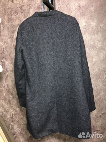 Пальто женское 42