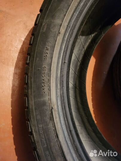 Michelin Agilis 3 245/45 R19