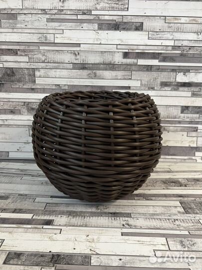 Кашпо для цветов напольное