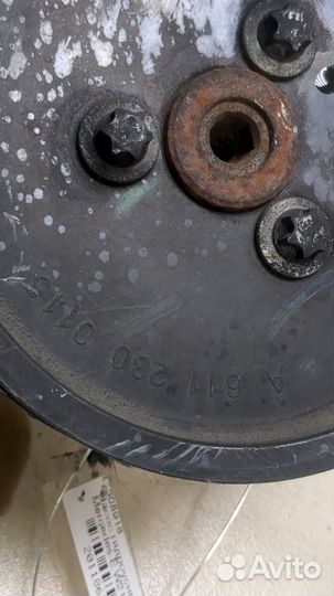 Гур Mercedes E W210, 2001