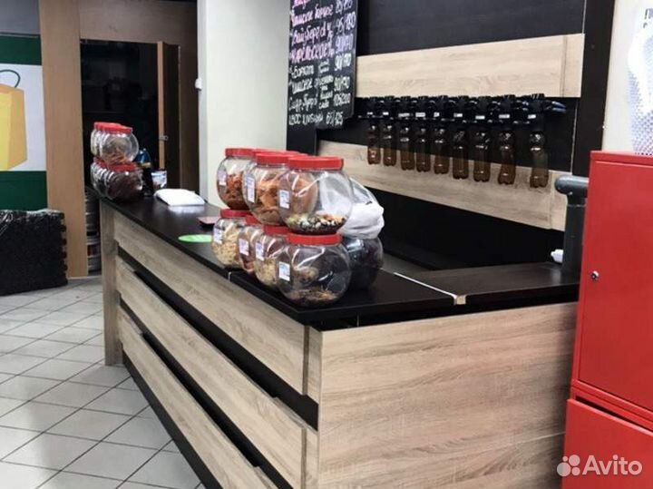 Барные стойки и мебель для пивных заведений