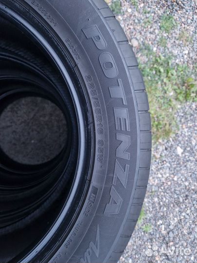 Bridgestone Potenza RE003 Adrenalin 225/55 R16