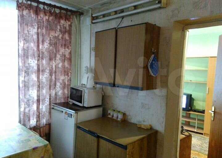 Комната 13 м² в 1-к., 4/5 эт.