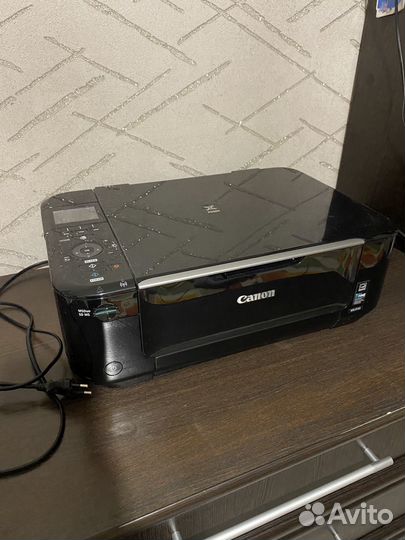Цветной струйный мфу Canon