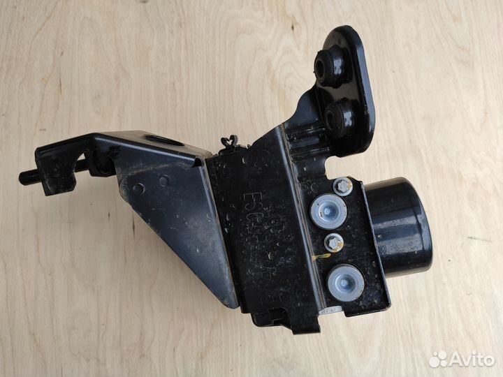 Блок ABS на Opel Astra J OPC