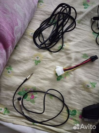 Кабели, переходники и разветвители