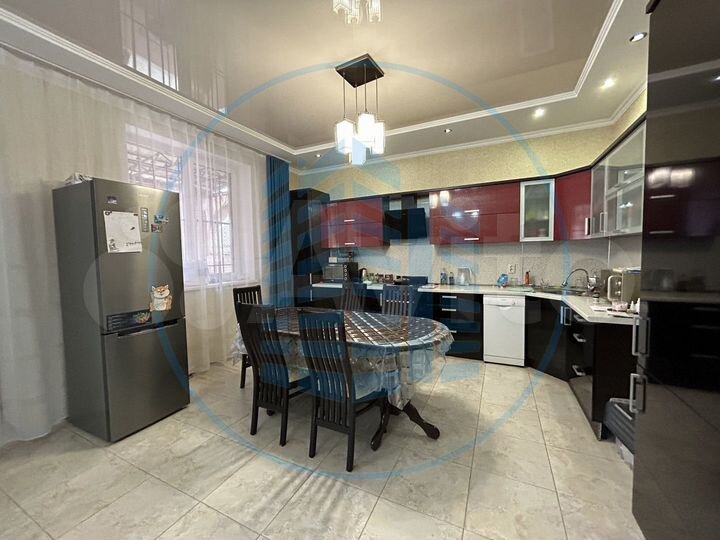 Дом 132,7 м² на участке 4 сот.