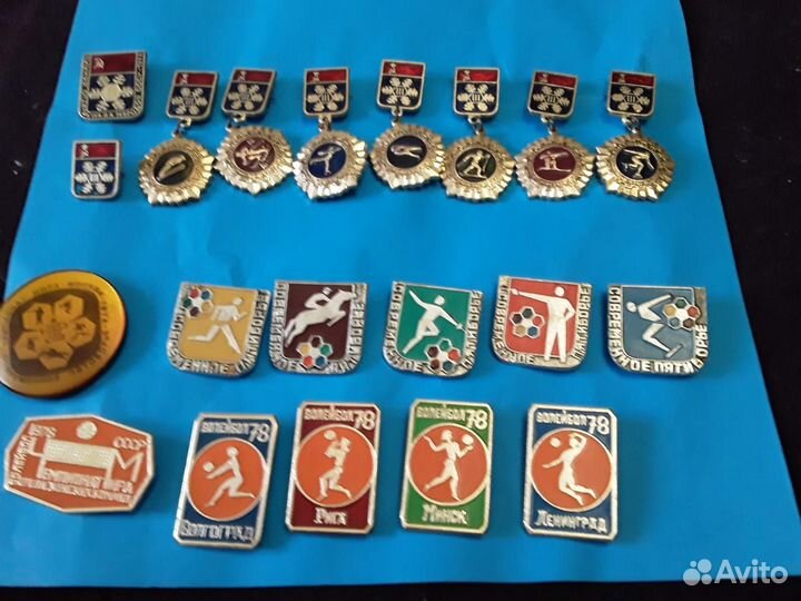 Значки СССР