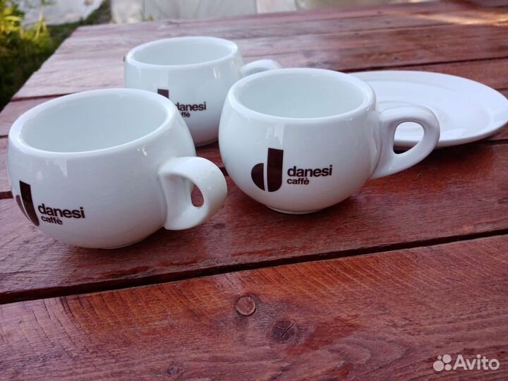 Кофейные чашки