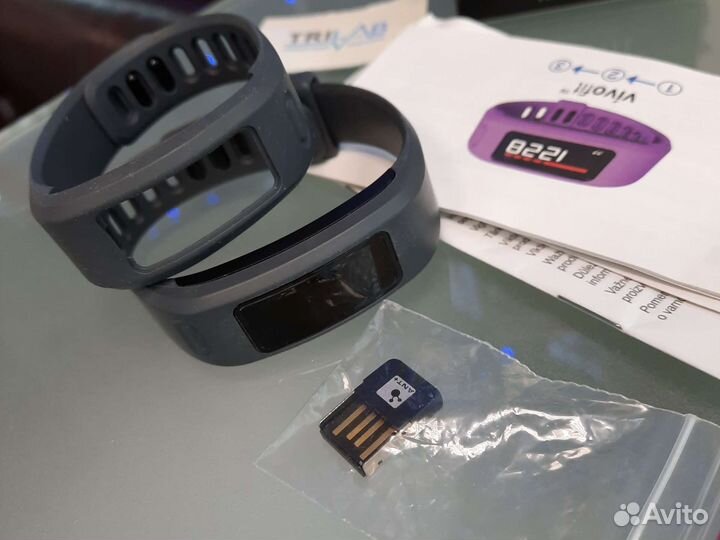 Фитнес-браслет Garmin Vivofit Grey+USB Ant+ stick