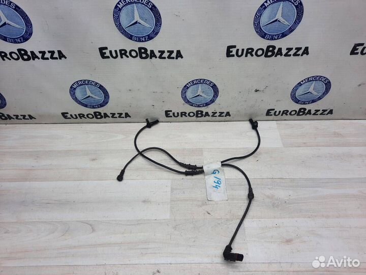 Датчик ABS передний Mercedes W245