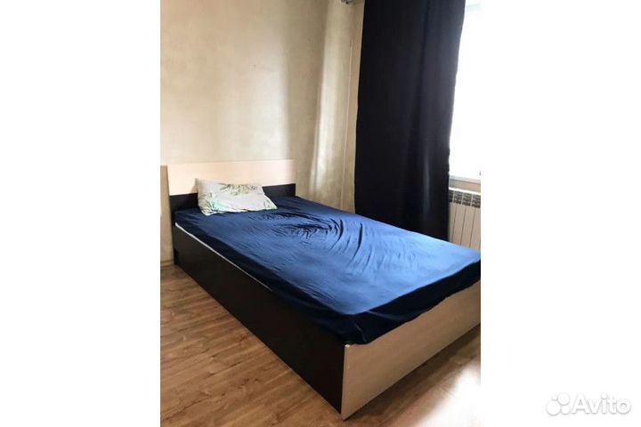 Кровать с матрасом новая