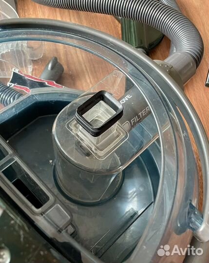 Моющий пылесос bissell Proheat