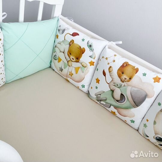 Бортики в детскую кроватку (комплект)