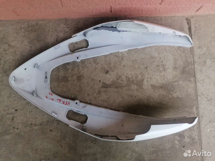 Honda vfr800 02-13 пластик хвоста