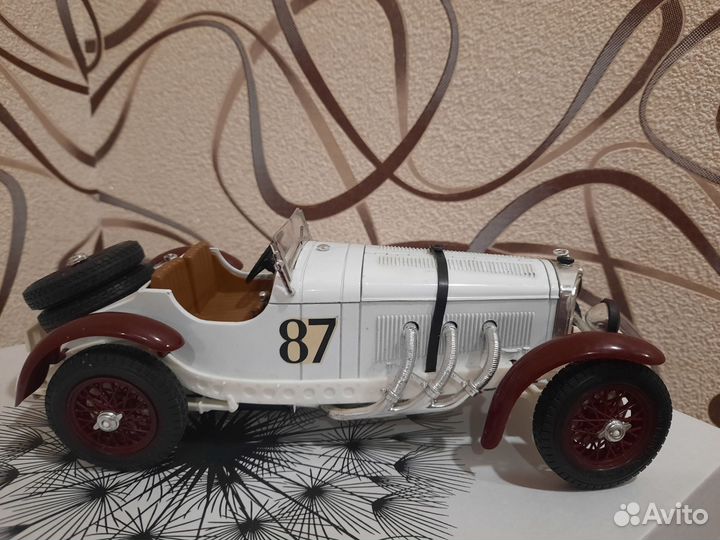 Mercedes Benz SSK модель 1:18