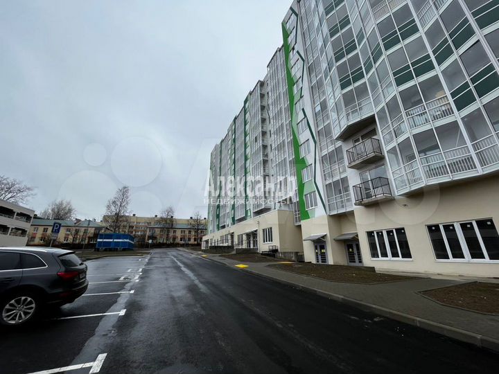 Сдам торговое помещение, 129 м²