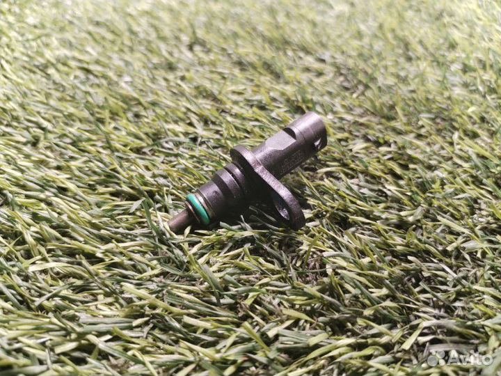 Датчик температуры охлаждающей жидкости Audi S8