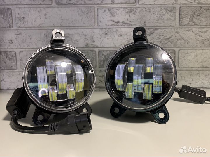 Противотуманные LED фары на Приору