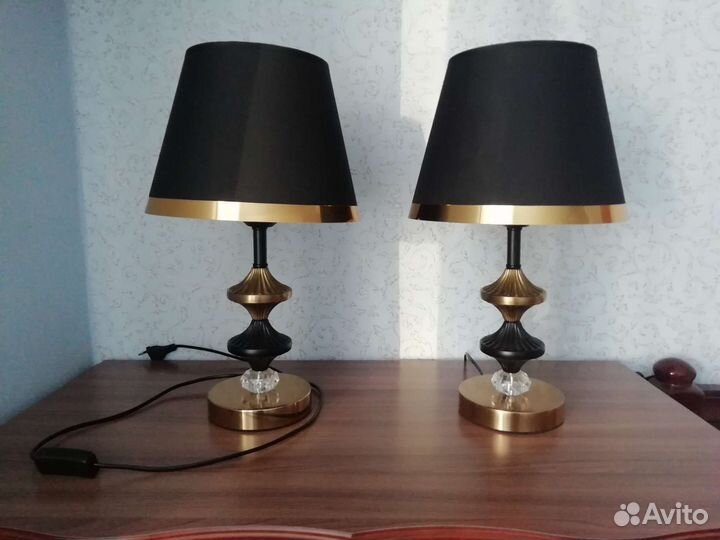 Светильник прикроватный