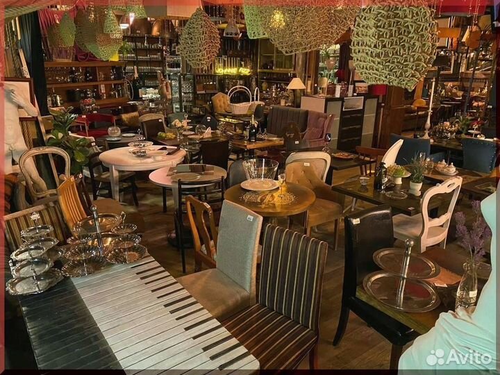 Свет и декор для кафе