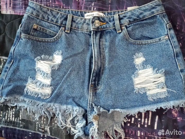 Шорты женские