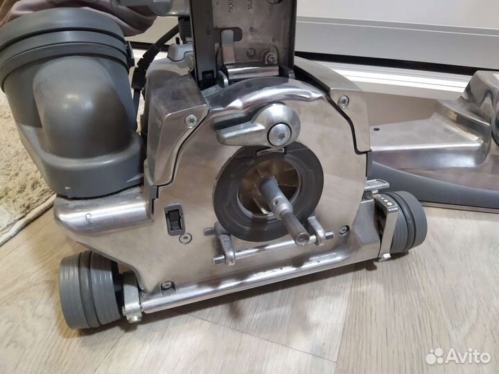 Пылесос Kirby Sentria 1