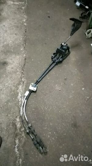 Toyota Avensis 2005 2.0 D кулиса