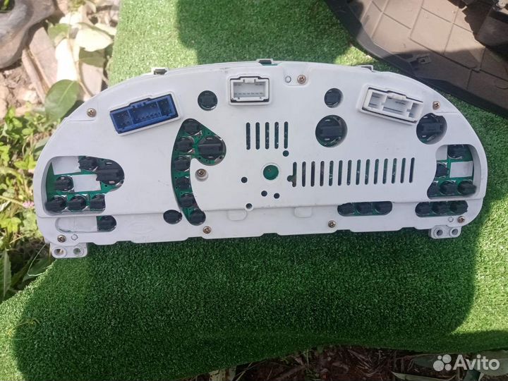 Панель приборов Kia Sorento 1 3.5 V6 G6CU