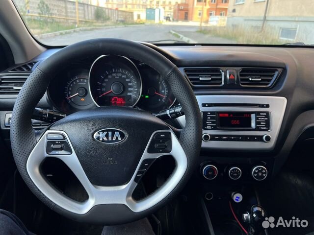Kia Rio 1.6 AT, 2015, 221 000 км объявление продам