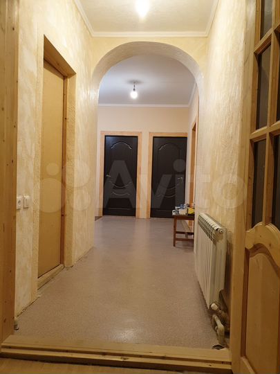 Дом 201,5 м² на участке 8,5 сот.