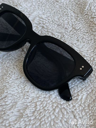 Солнцезащитные очки