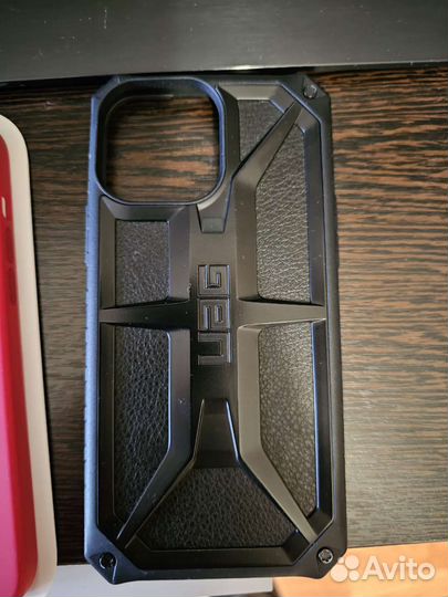 Чехол на iPhone 13 pro max uag Monarch