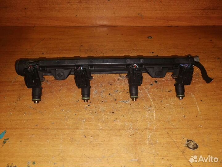 Форсунка Шкода Октавия / Фабия / Кадди 1,4 BUD BXW