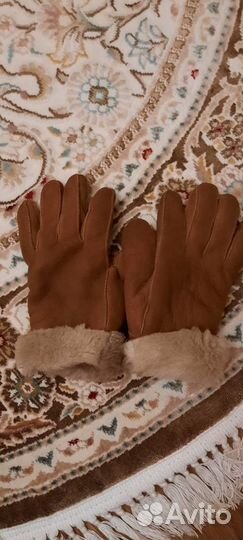 Перчатки