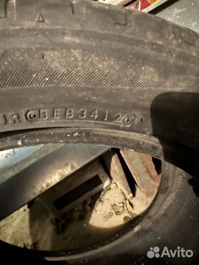 Bridgestone Potenza S001 225/50 R17 98Y